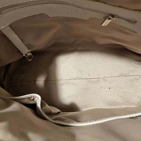 Danier Lexington Saffiano Leather Satchel with Crossbody Strap - Picture 6 of 7